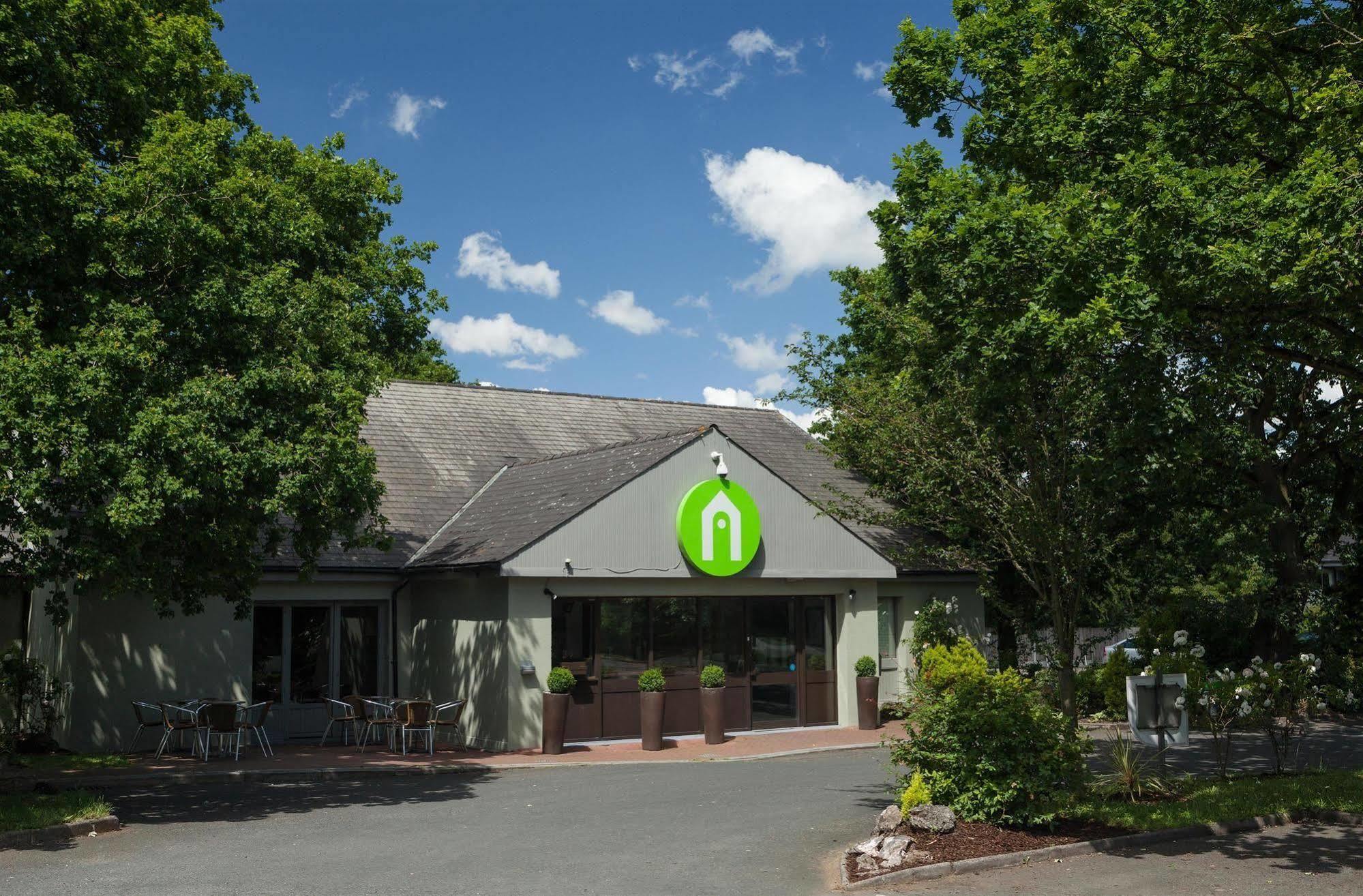Campanile - - East Of London Hotel
