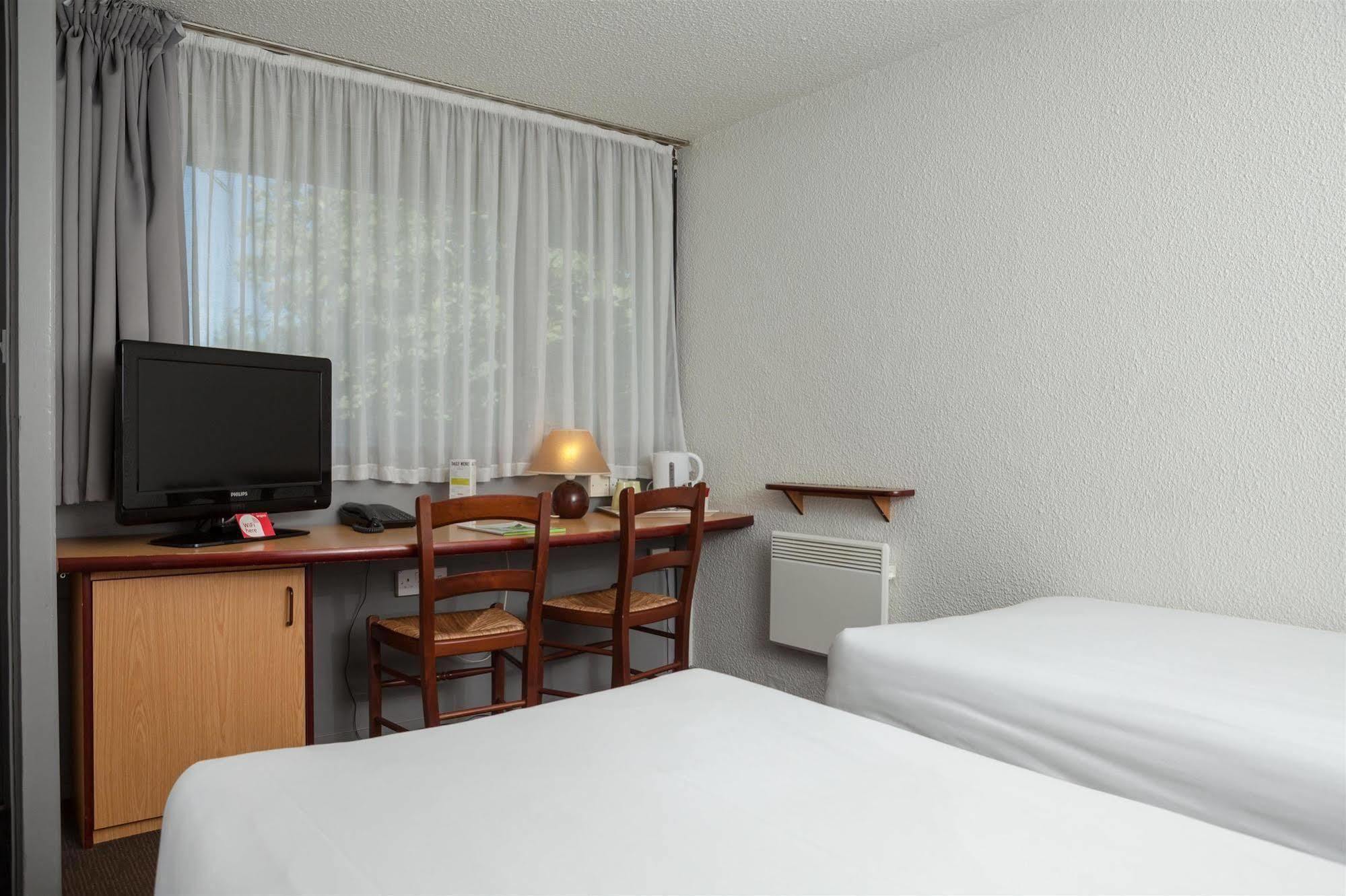 Campanile - - East Of London Hotel 2*